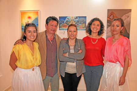 Lorena Henao, José Manuel Ramírez, Marcela Echeverri, Julia Calderón y Marisela Marín. 