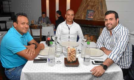 En el restaurante Vino y Pimienta tuvieron reunión de trabajo, Rubén Charris Maldonado, Giovanny Londoño Carmona y Juan José Ull