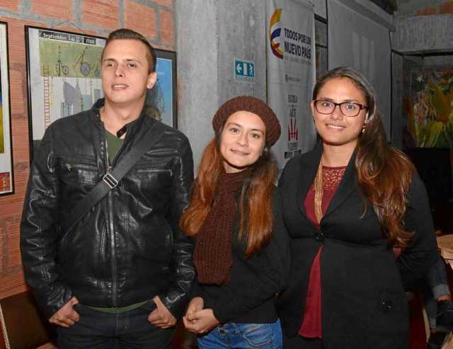 Juan David Hernández Ramírez, Manuela Santa Muñoz y Katherin Betancur Granada. 