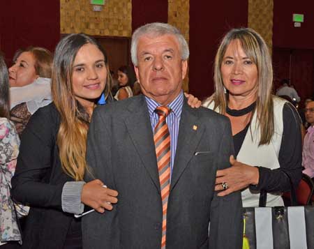 Por 35 años de servicio fueron exaltados: Pamela Alzate Hincapié, Gloria Matilde Hincapié Piñeres y Norberto Alzate López.