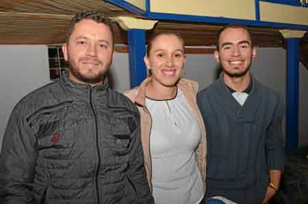 Germán Hernández Herrera, Carol Julieth Atehortúa Arredondo y Juan David Gómez López.