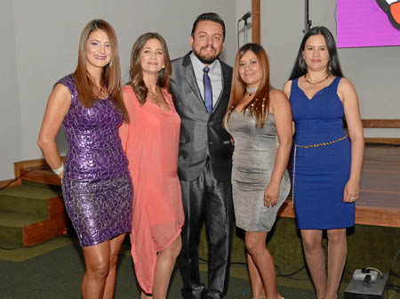 Gloria Lucía Vélez López, Diana Tabares Flórez, Ómar Eliud Nova Henao, Tatiana Maradona Orozco y Luz Amparo Martínez Castaño.