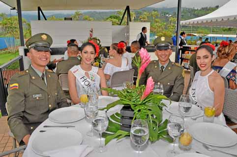 Sebastián Soto Giraldo; Celia María Perdomo Monterrosa, de Honduras; Juan Romero Farfán, y Carmen Serrano Porras, de España.
