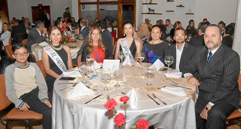 Juan David Betancurt, Karla Morena Díaz Hernández de El Salvador, María Antonia Laverde Duque, Kanako Hirayama de Japón, María E