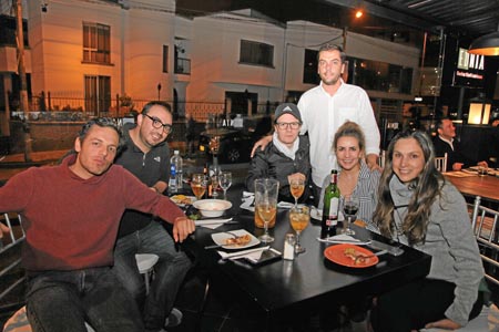 Juan Felipe Arbeláez, Juan Carlos Londoño, Juan José Rueda, Édgar Miquel, Andrea Ramírez y Maira Ximena Barrera. 