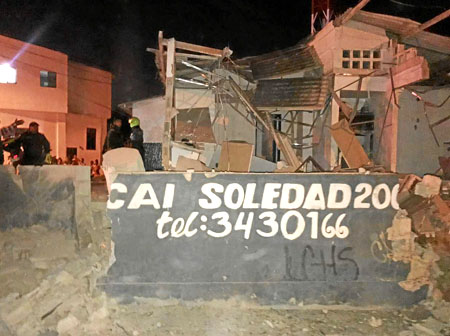 Así quedó la estructura del CAI de Soledad 2000 (Atlántico), después del ataque terrorista. 