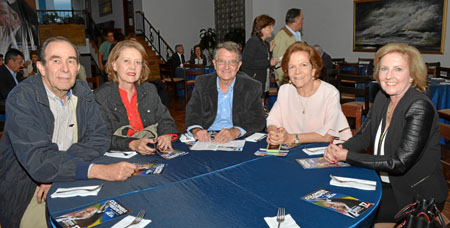 Gabriel Hernán Toro de los Ríos, Lelia María Pava de Toro, Diego Arango Correa, Lina Mejía de Arango y Rosario Gutiérrez de Mejí