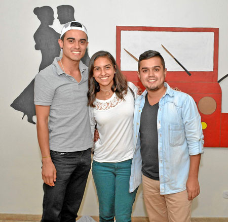 Santiago Moncada Ospina, Juanita Betancur Ramírez y Juan Manuel Ramírez Toro.