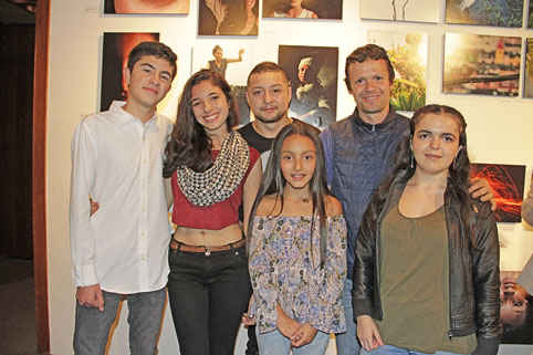 Luis Miguel Duque, Valentina Vanegas, Alexánder Urrego, John Mauricio Chica, Susana Idárraga y Marcela Chica.