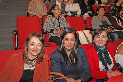 Diana María Calderón, Verónica Ponce y Martha Isabel Sánchez. 