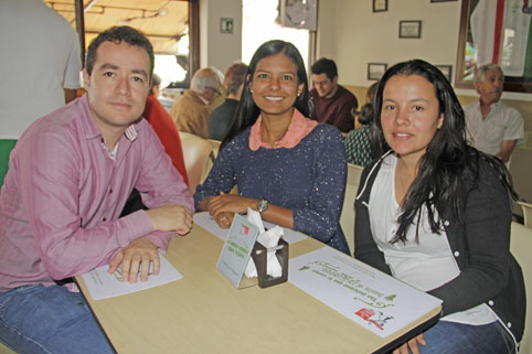 Daniel Zapata, Viviana Zabala y Daniel Murillo se reunieron en el restaurante Petizo Núñez.