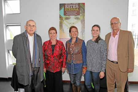 José Arango Orozco, Dora Jiménez de Arango, Adela Sierra de Gónima, Natalia López Jaramillo y Francisco Javier López Arroyave. 