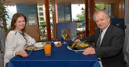 En el restaurante L’Atelier se reunieron por motivo de trabajo Liliana Castaño Ortiz y Uriel Humberto Buitrago Betancur, de labo