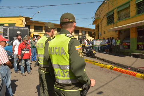 La Policía acordonó el lugar del ataque.