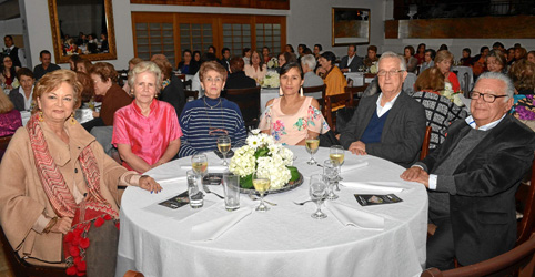 Ángela María Gómez de Cárdenas, María del Pilar Jaramillo Pinzón, Luz Escobar de Betancourt, Lucila Duque Murillo, Germán Betanc