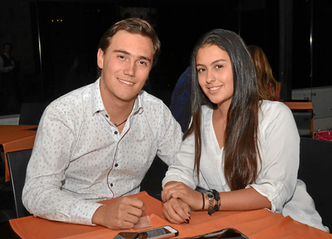 Julián Mejía Arango e Isabel Carvajal Ríos se reunieron en una comida en la sede El Cable del Club Manizales.