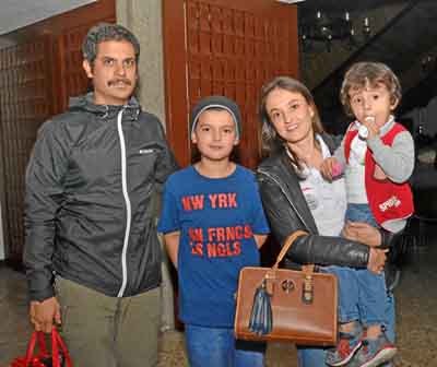 Mauricio Arbeláez Román, Agustín Arbeláez Salazar, Carolina Cárdenas Uribe y Rafael Arbeláez Cardona. 