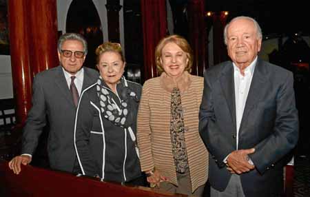 Rafael Reyes, Riama de Reyes, Gladis Gómez de Mejía y Fernando Mejía Jaramillo.