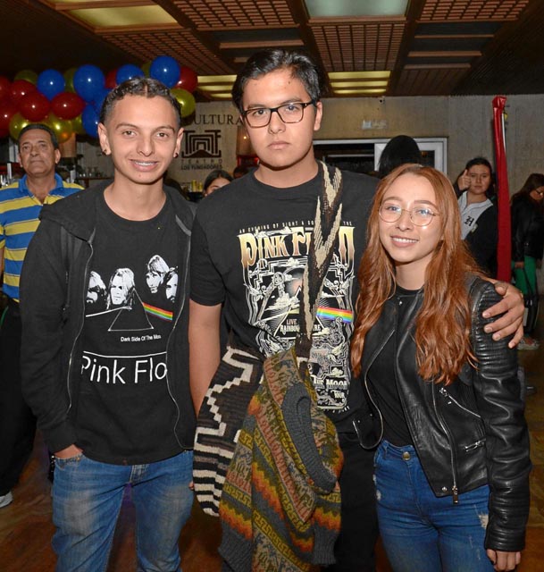 Santiago Arenas Martínez, Esteban Toro Aristizábal y María Camila Rodríguez Giraldo.