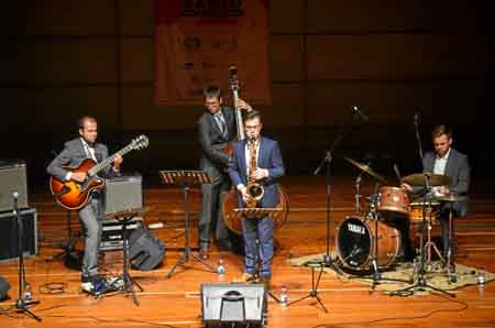 El sábado cerraron la 9.ª Temporada Internacional de Jazz Universitario: Daniel Pinilla, guitarrista; Pete Fucinaro, saxofón ten