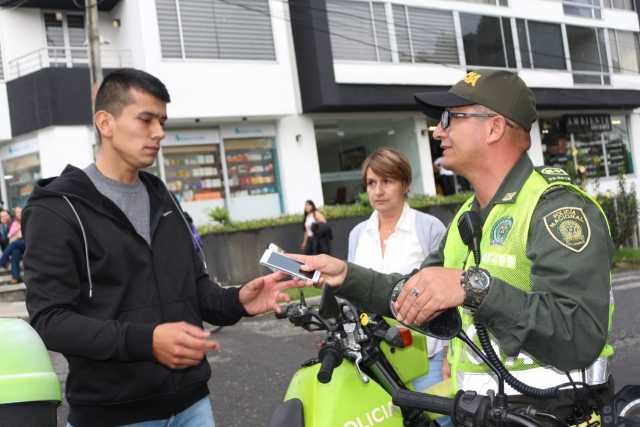 Simulación del robo en La Estrella.