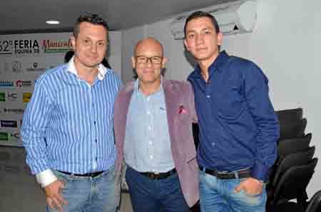 Fabio Castaño Botero, Eduardo Medina Fajardo y Juan Felipe Velásquez Gómez.