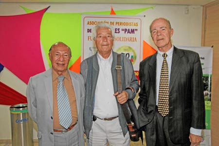 Jairo Castro Eusse, Octavio Zapata Ospina y Bernardo Molina Marulanda. 