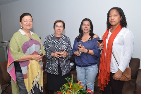 Gilma Osorio Rincón, Fanny Grajales Arias, María Oliva Estrada Herrera y Elsy Meléndez Martínez.