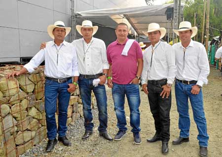 Lucio Barreto Maceto y Jairo Barreto Guzmán, de Medellín; Edison Pineda, de Pereira, y Jesús Medina Barrios y Rafael Clavijo Gue