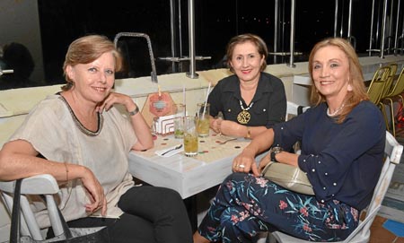 Patricia López Franco, Luz Aida Llano Gómez y Gloria Cuartas Arango se citaron en el restaurante La Azotea Rooftop.