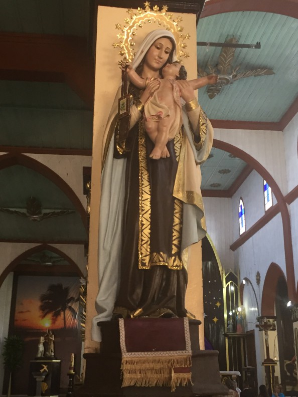 La imagen de la Virgen del Carmen es de las más veneradas en la parroquia.