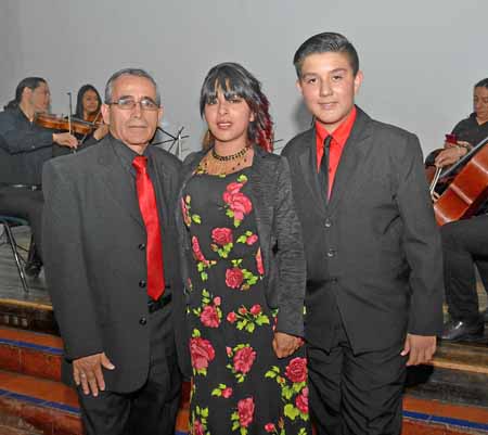 Héctor Cortés Gómez, Paula Andrea Londoño Ospina y Martín González López.