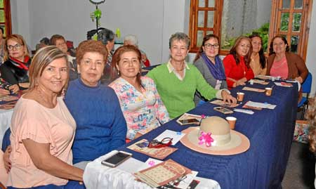Martha Lucía Idárraga Gómez, Myriam Idárraga de Serna, Lina Esperanza Serna Idárraga, Gloria Inés Valencia de Palacio, Ana Libia