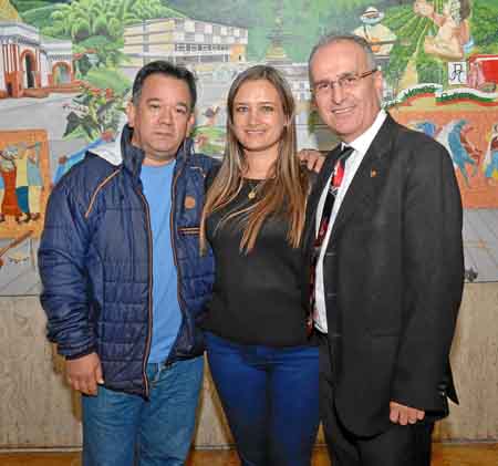Rafael Iván García Criollo, Paula Andrea Jaramillo Hernández y Carlos Arturo Marín Grisales.