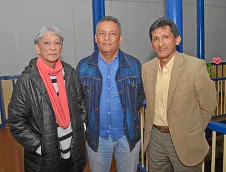 María Beatriz Uribe Arango, Jimmy Barreto Murcia y Carlos Alfredo Ballesteros Bueno.