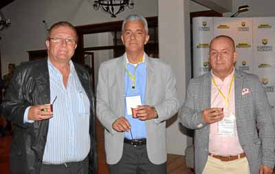 Fernando Restrepo Serna, Fernando Gómez Betancurt y Héctor Alberto Giraldo Quintero.