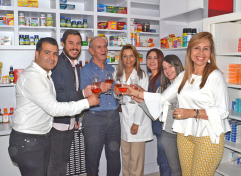 Anderson García Díaz, Jonathan Arias Marín, Hugo Salazar Pineda, Dora Inés Molina de Salazar, Luisa Fernanda Arias Tamayo, Alexa