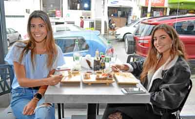 Mariana Naranjo Gutiérrez y Daniela Jaramillo Botero se reunieron en el restaurante Keisaki.