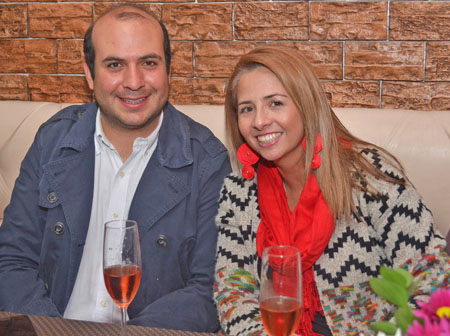 Jonathan Ballesteros y Ana Valentina Corredor compartieron en el restaurante L’Angevin.
