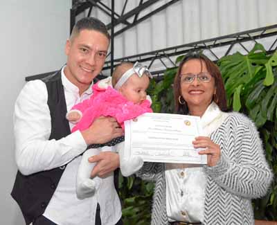 Juan Sebastián Cárdenas Benítez, Abigail Cárdenas Ocampo y Estela Ferreira.