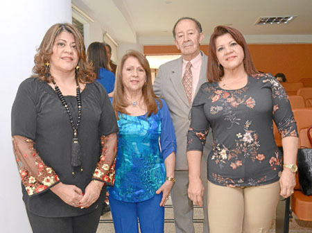 Elvira Cristina Ruiz Jiménez, Julieta Jiménez de Ruiz, Jaime Ruiz López y Lucero Ruiz Jiménez