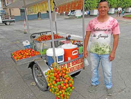 17 años con su carrito