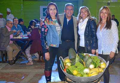 Miriam Becerra, Edelberto Becerra, Sara Becerra y Luz Stella Becerra.