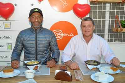 Francisco Tito Cortés Correa y Gerardo Uriel Herrera Giraldo almorzaron en el restaurante Tito Food & Drinks.