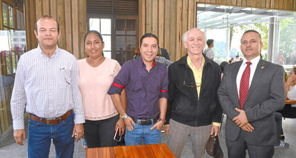 Andrés Salas Montoya, Beatriz Mira Rada, Óscar Andrés Prado, Jorge Hernán Estrada y Ricardo Tolosa Correa.