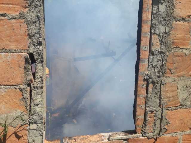 Foto | Cortesía Bomberos | LA PATRIA El incendio ocurrió ayer. 