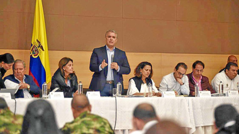 Iván Duque lideró un diálogo para la convivencia y seguridad regional en la Casa de la Moneda, en el centro histórico de Popayán