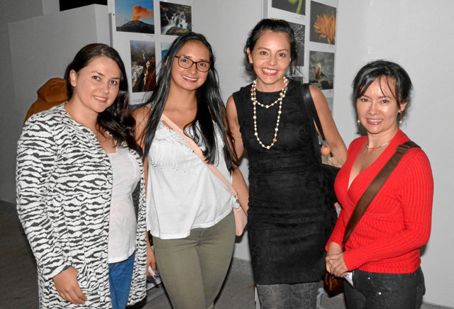 Yury Rendón López, Edna Garzón Poveda, Liliana López Cardona y Jazmín Roa Giraldo.