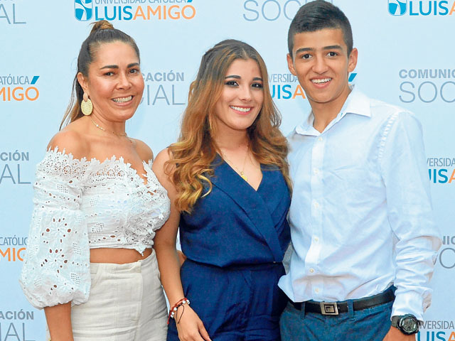 Victoria Gómez Jiménez, Stefanía Arenas Gómez y Manuel Posada Mayorquín.