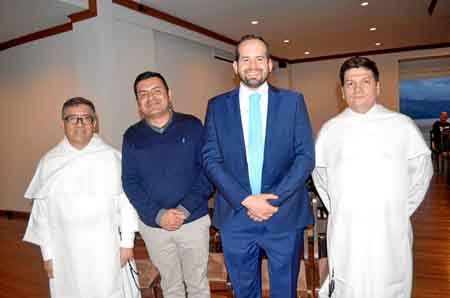 Padre Mauricio Galeano Rojas, José Fernando Mancipe, Álvaro José Arango Restrepo y Diego Orlando Serna Salazar.